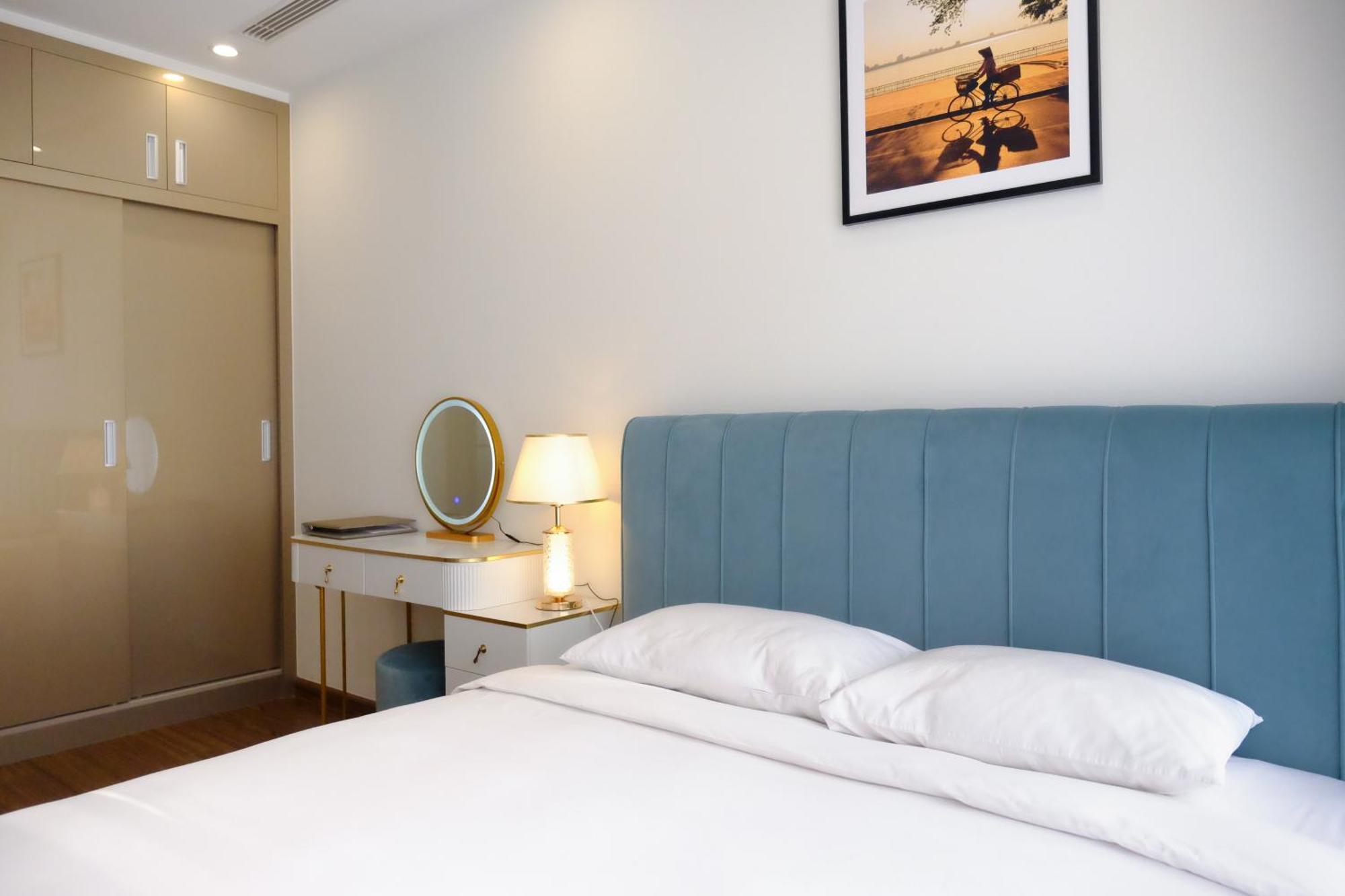 Aspaces Serviced Apartments - Vinhomes West Point Ханой Экстерьер фото